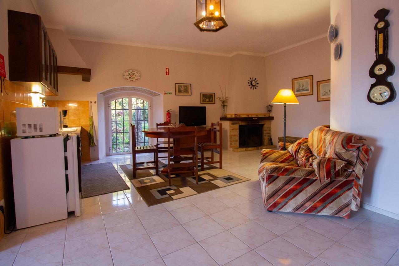 Quinta De Rio Alcaide Farm stay