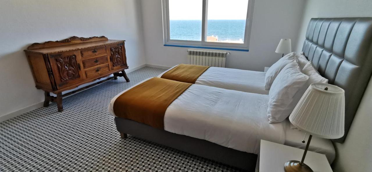 Guest house Mega Ocean Magoito - - Sintra