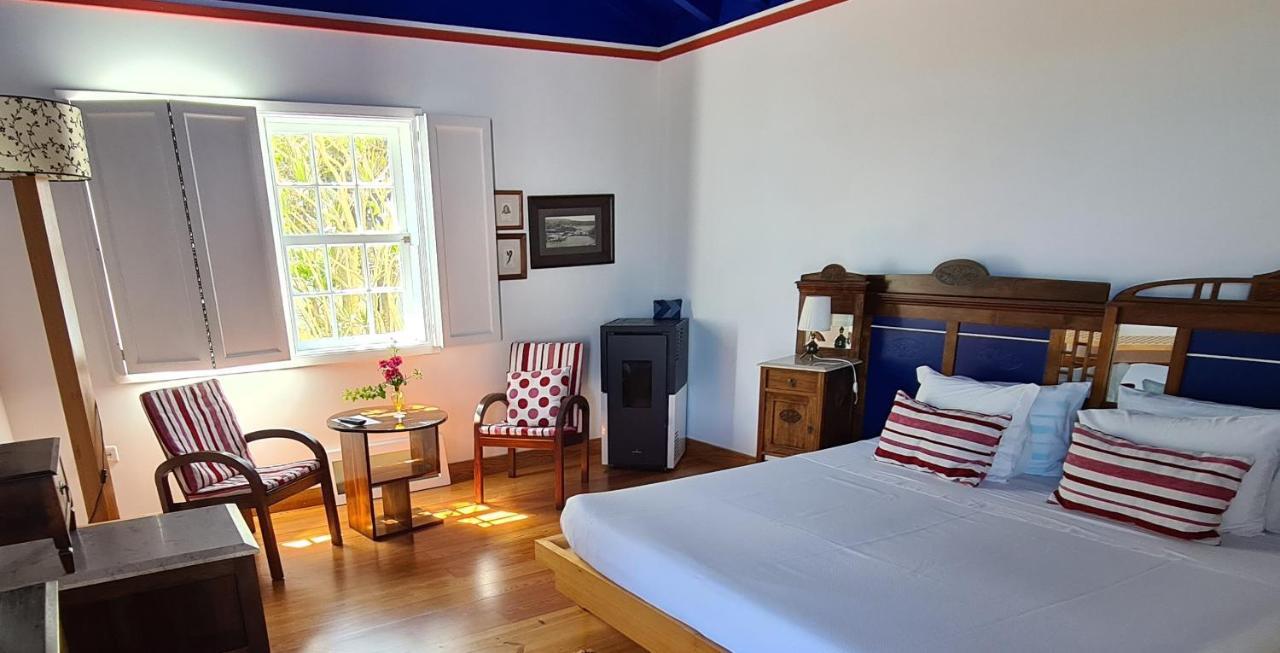 Quinta Da Meia Eira Farm stay
