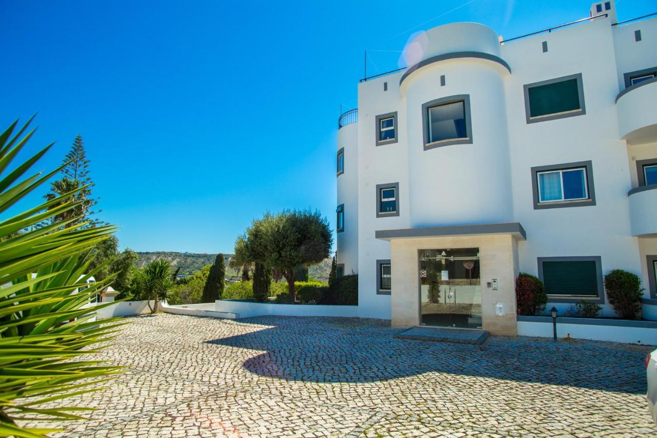 Cristaluz Apartment *