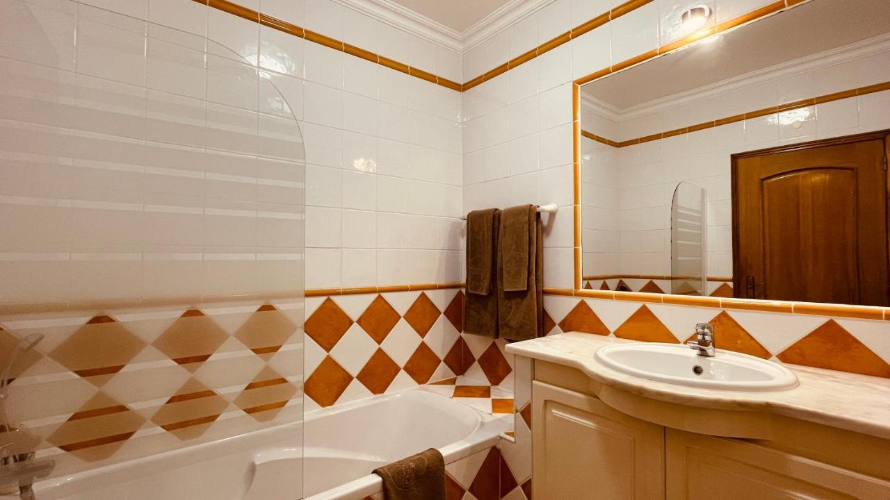 Bicos S By Check-in Portugal Apartment *