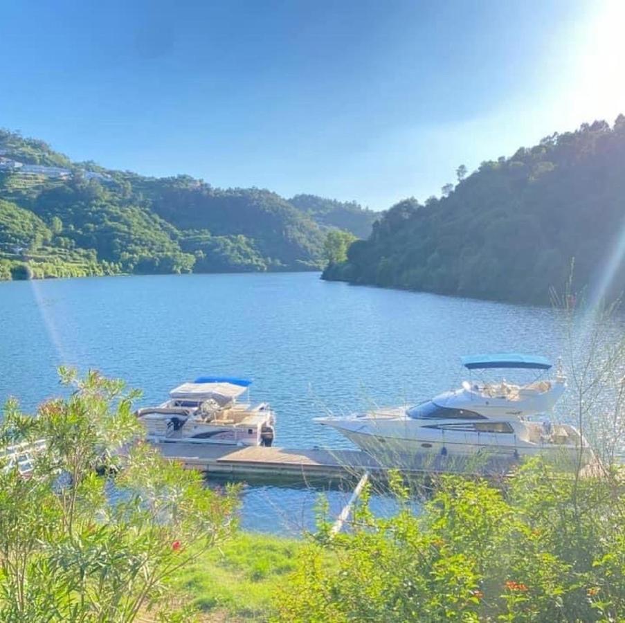 Aquadouro Yacht Radames - Sleep Boat Experience Botel Castelo de Paiva