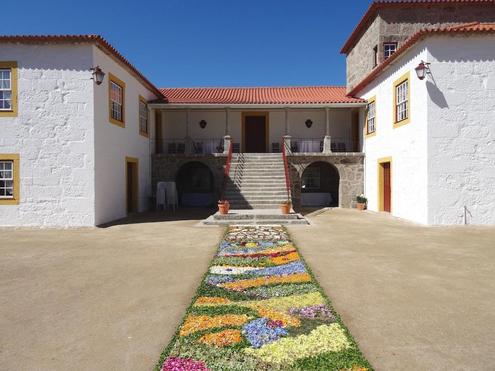 Casa Da Portela De Sampriz Acomodação com café da manhã 