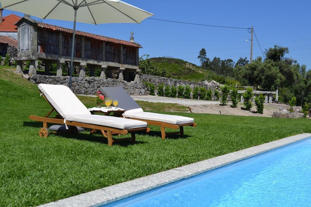 Casa Da Portela De Sampriz Acomodação com café da manhã  3*