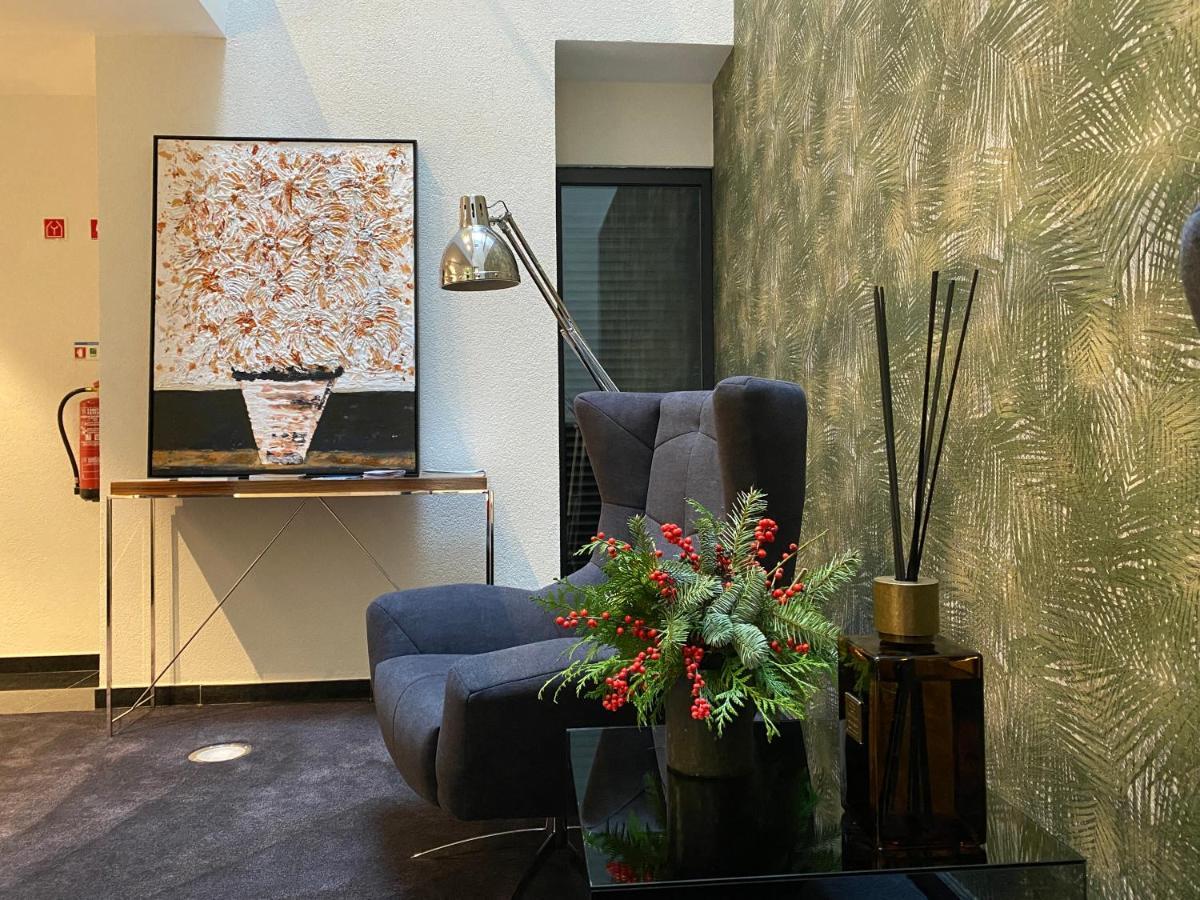 Lux Housing Seculo Xxi Braga