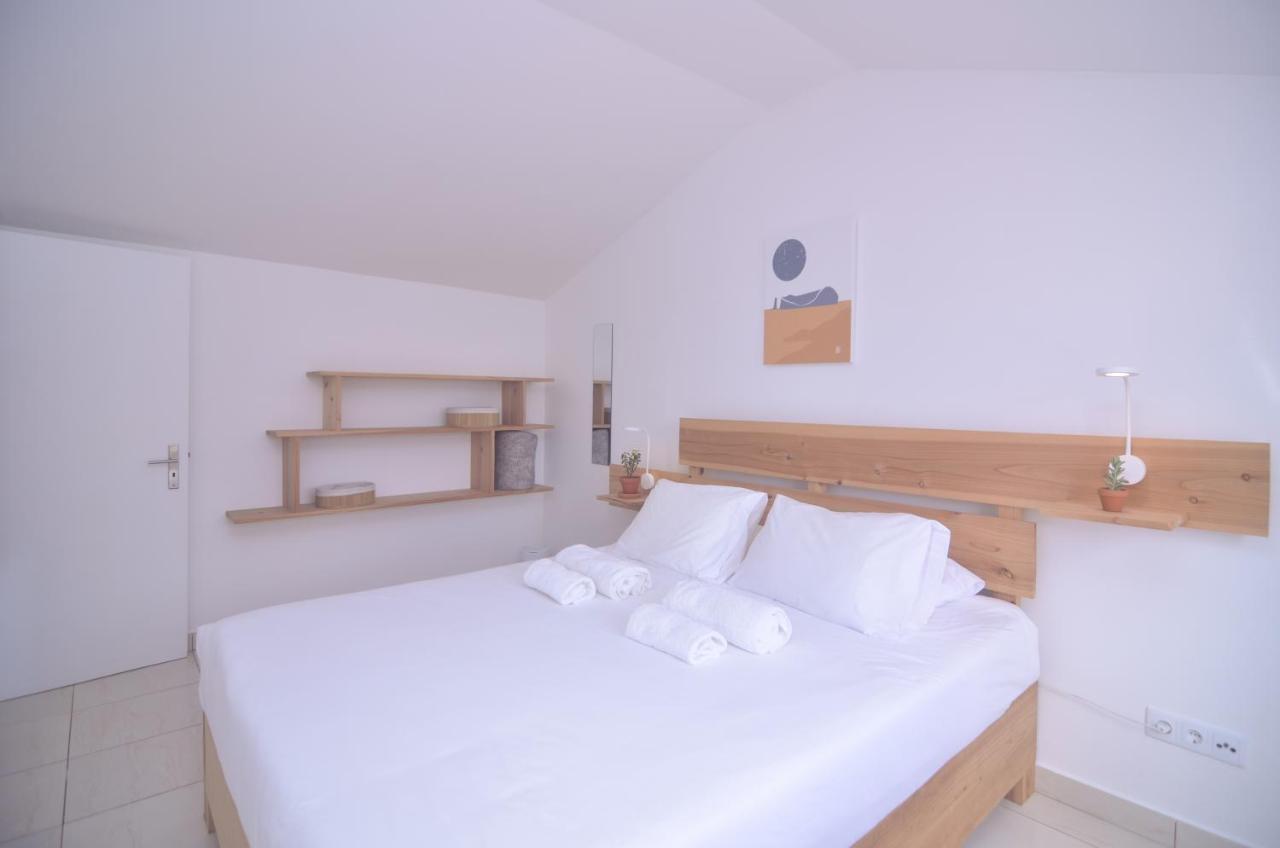 Holiday home Sunrise House- 4 Bedroom House With Amazing Sunrise Over The Sea 8 Guests