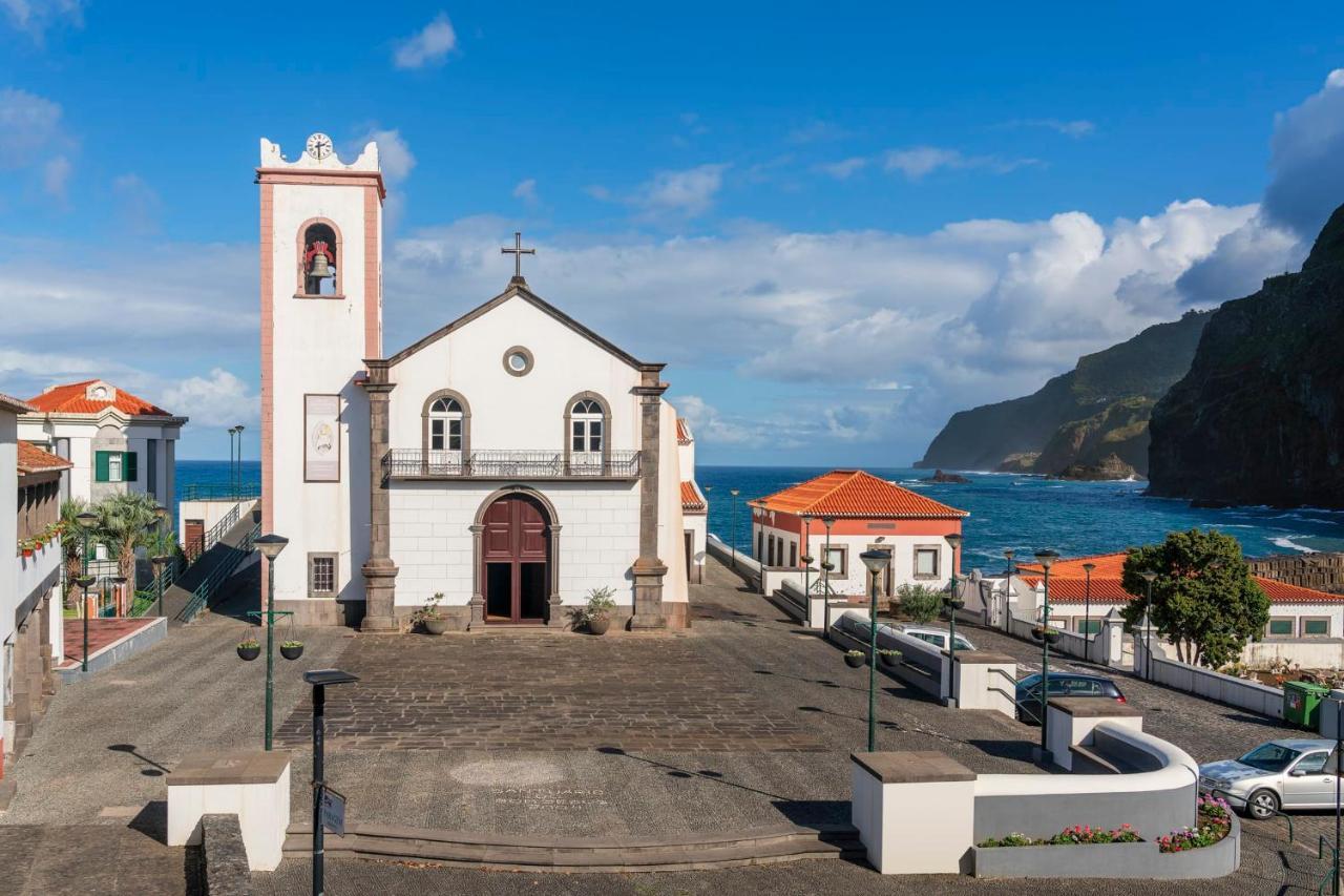 Casa Dos Tercos By An Island * São Vicente