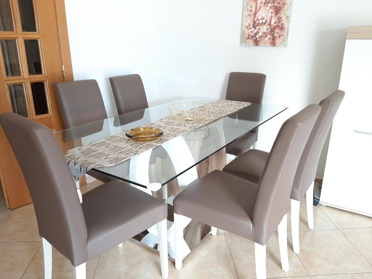 Apartment Monarquia - T3 *