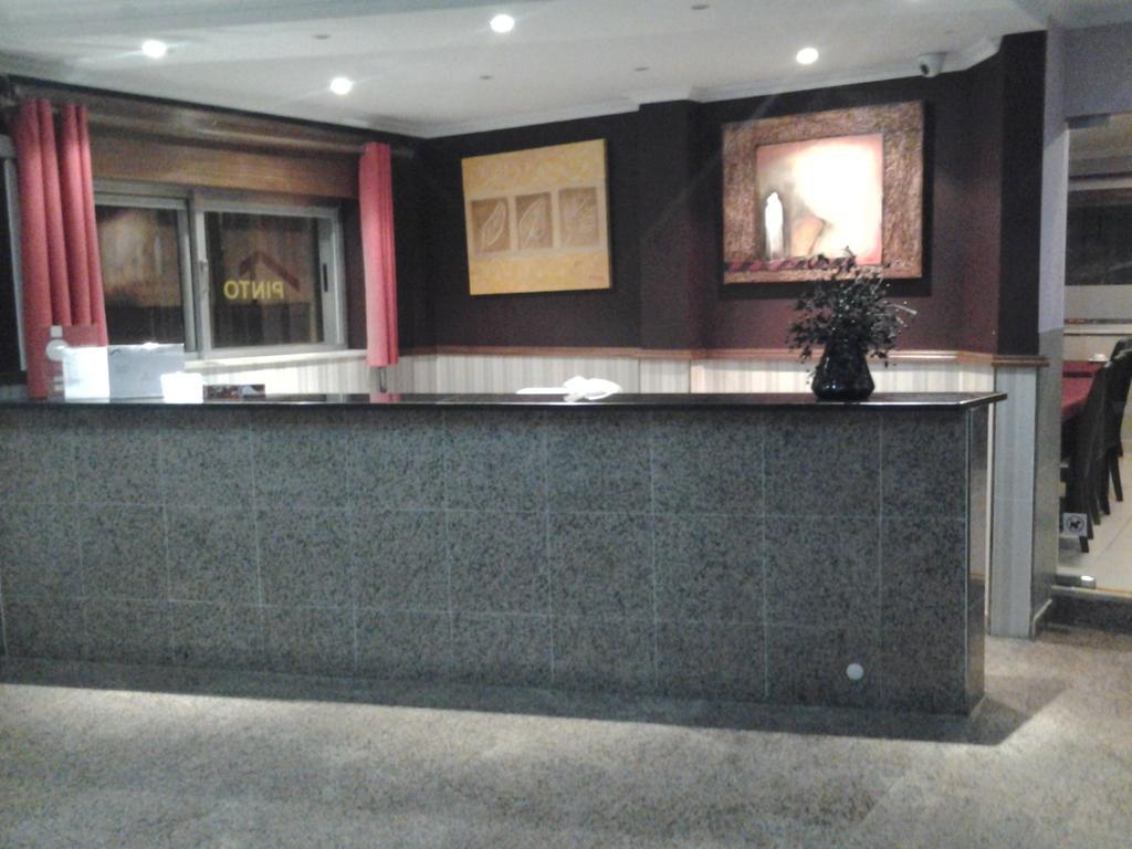 Guest house Residencial Pinto 3*
