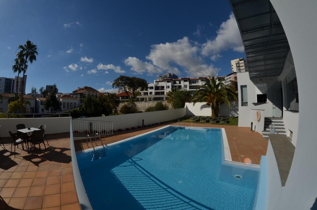 Hotel Madeira Bright Star By Petit 4*