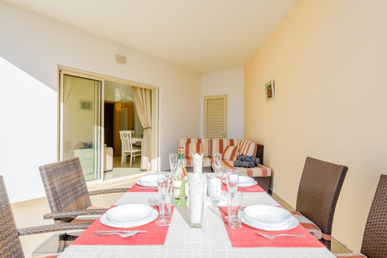 Apartment Homes Ocean View With Huge Sunny Terrace, 2 Swimming Pools & Tennis Court Albufeira