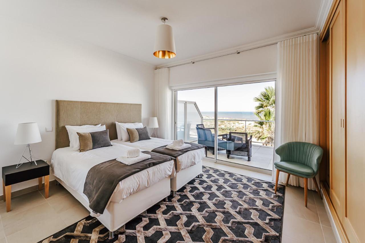 Apartment Beachfront Atlantic View A09