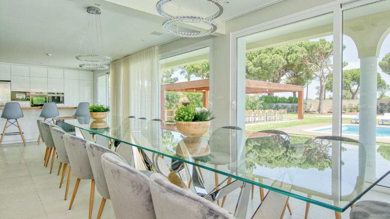 Dream With Luxury Services - Promotion Last Dates! Villa Vilamoura