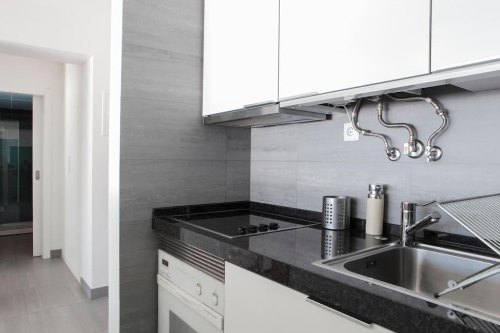 Atlantic Ocean View Apartment *
