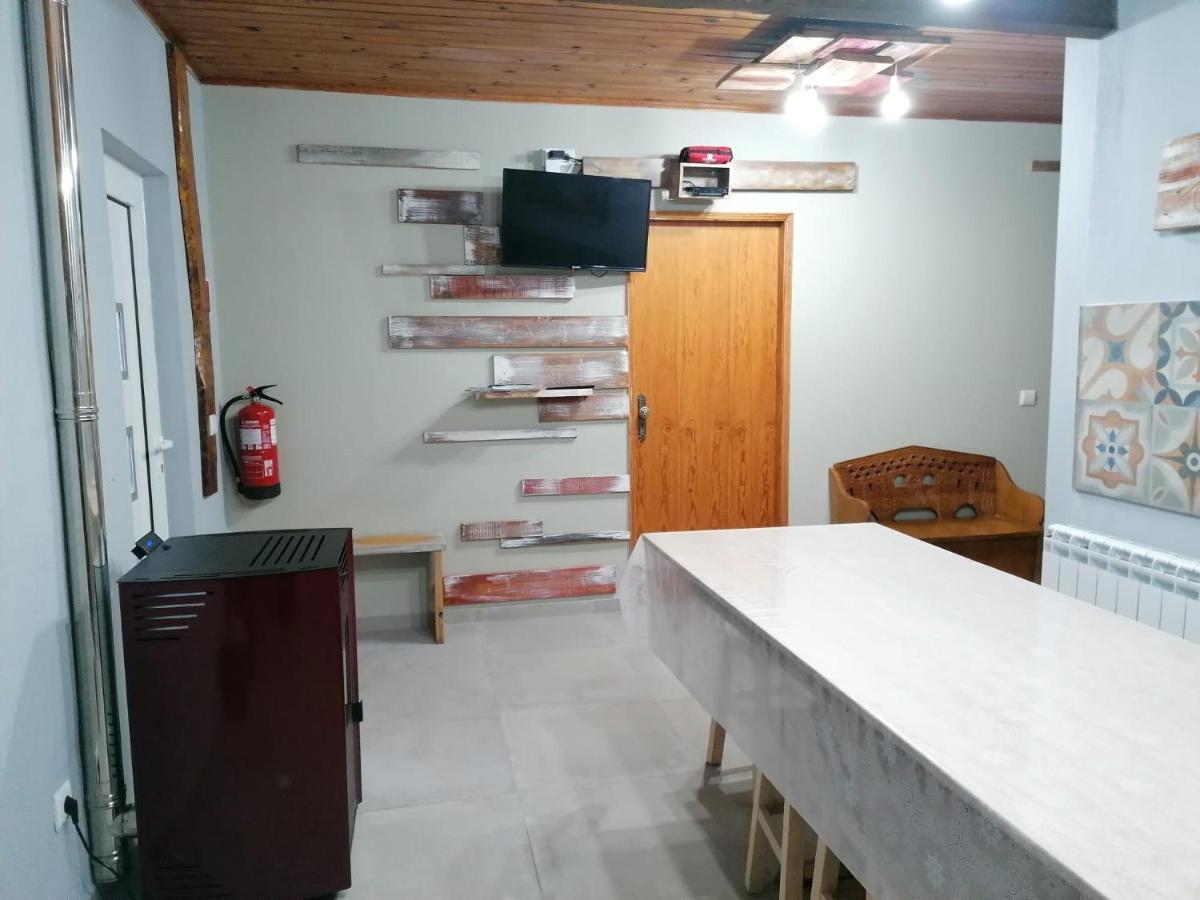 Casas Do Patrao Ii Sabugueiro (Guarda)
