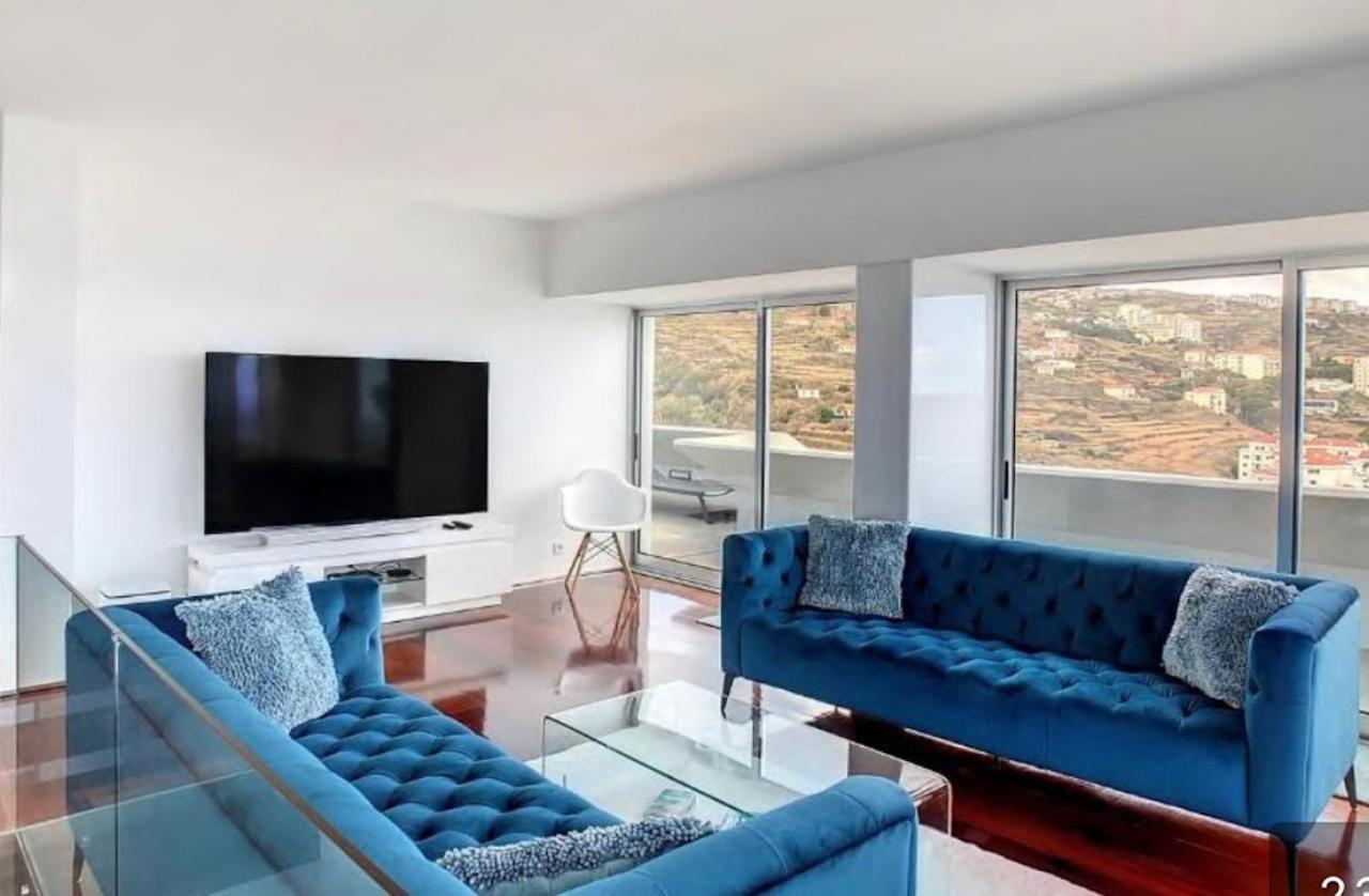 Apartment Luxurious Penthouse Direct At Sea *