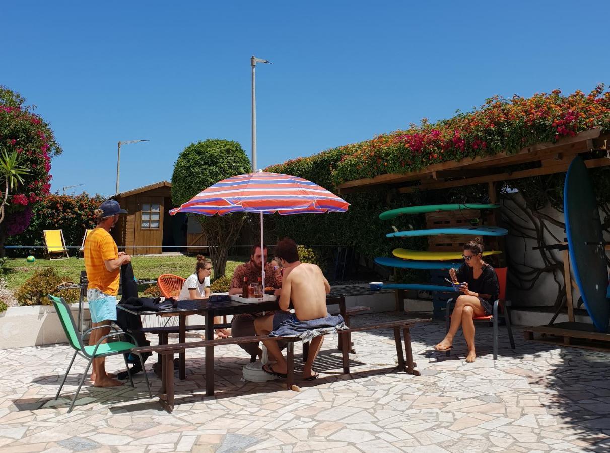 Sandycamps Surf House