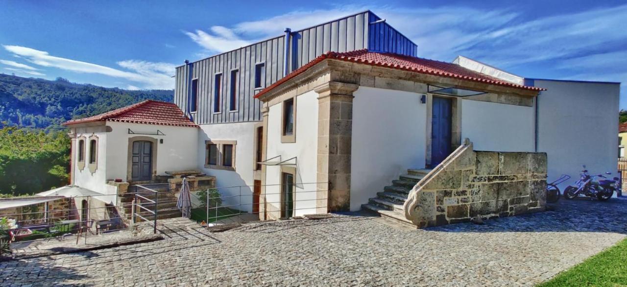 Paco De Vilharigues Hotel *
