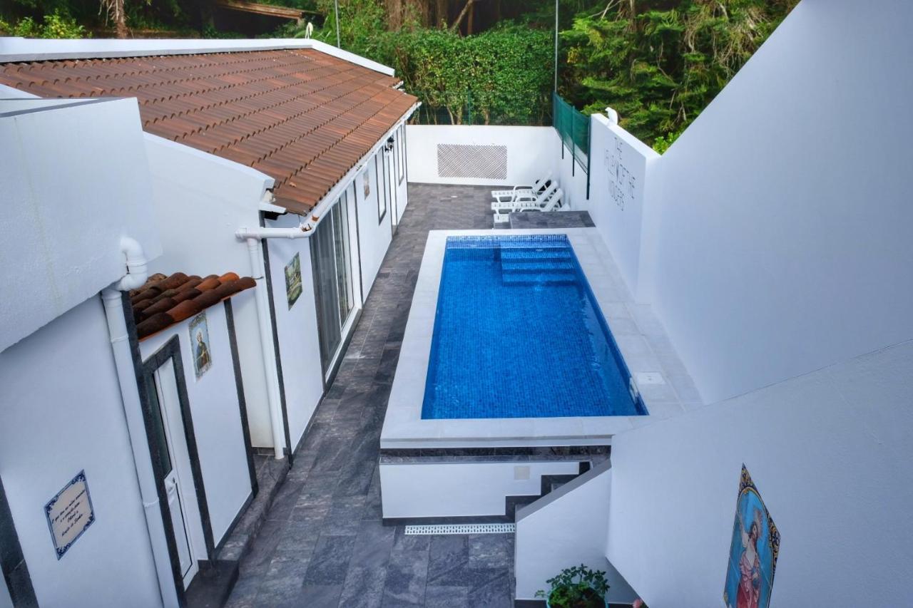 Guest house Vale Dos Encantos *