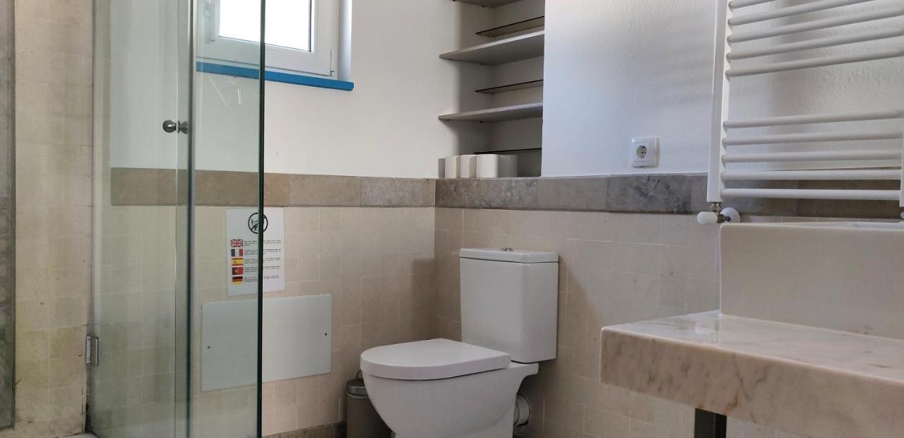 Guest house Mega Ocean Magoito - - Sintra