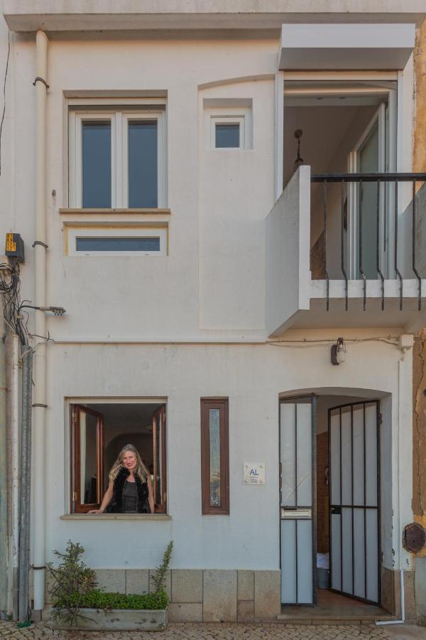 Apartment Romance & The