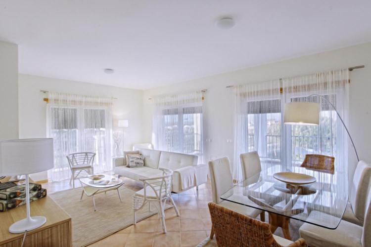 T2 Apartment *