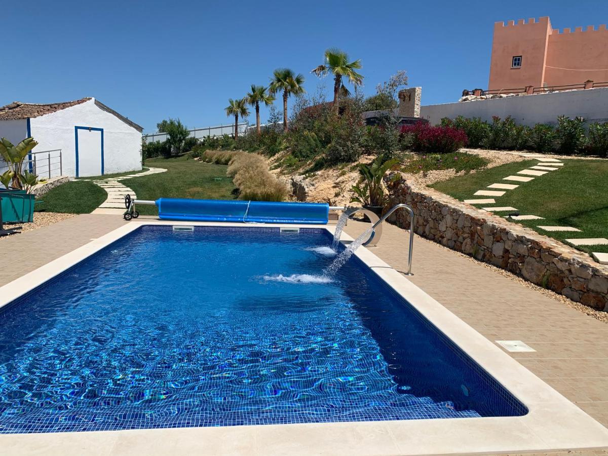 Carvoeiro And 2*
