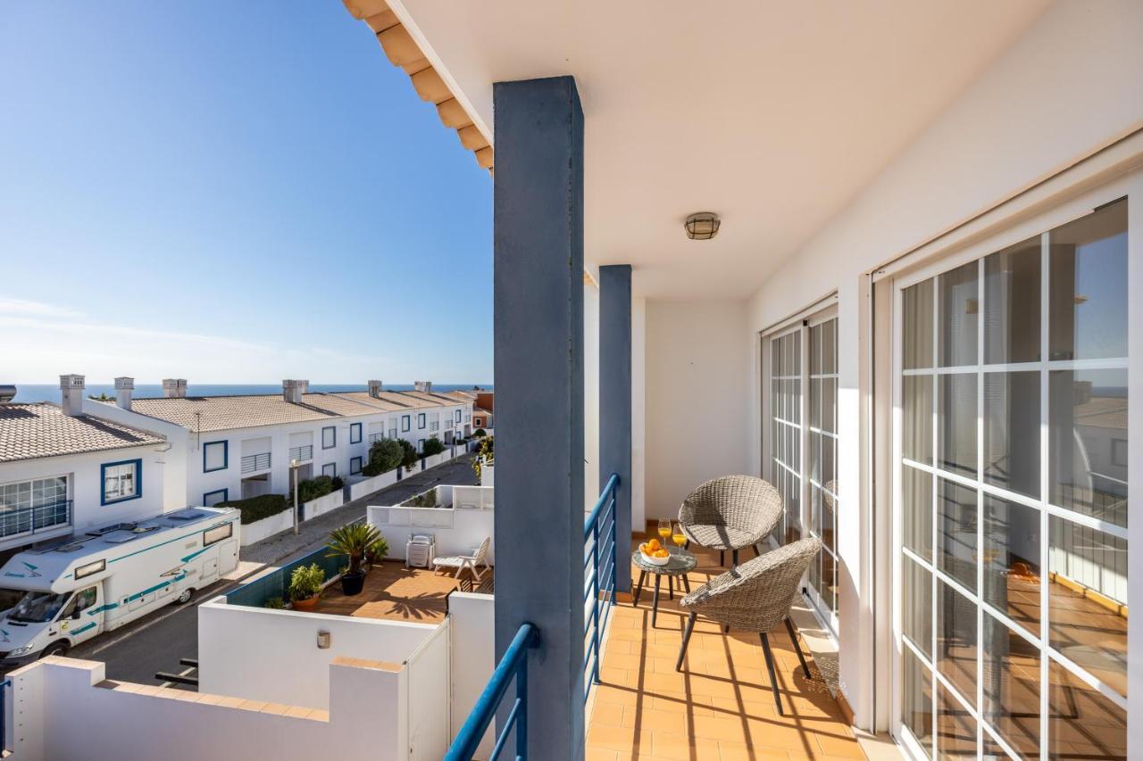 Coolhouses Luz, Lovely 3 Bed Townhouse & Sea Views, Casa Baia Da Vida Holiday home *