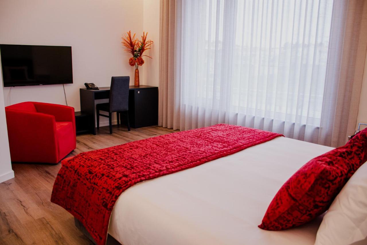 5ª Vigia Hotel Porto de Mós