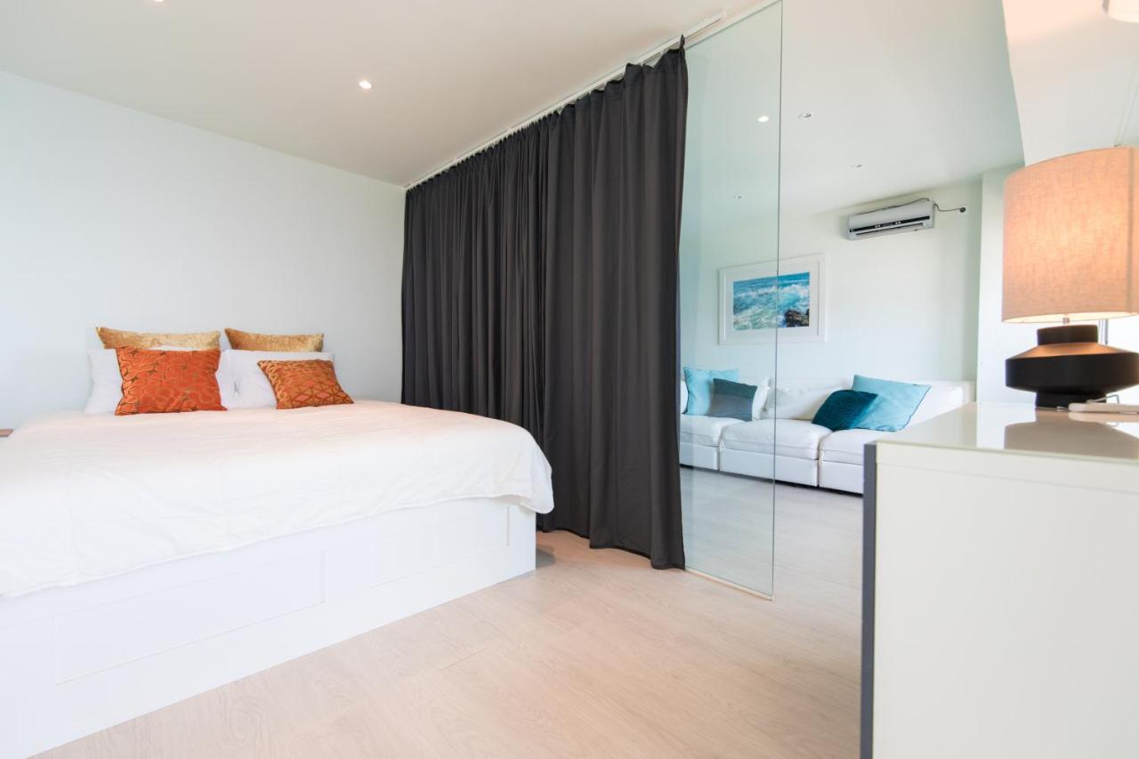 Turquoise Turtle - With Seaview And A/c Apartment Sesimbra