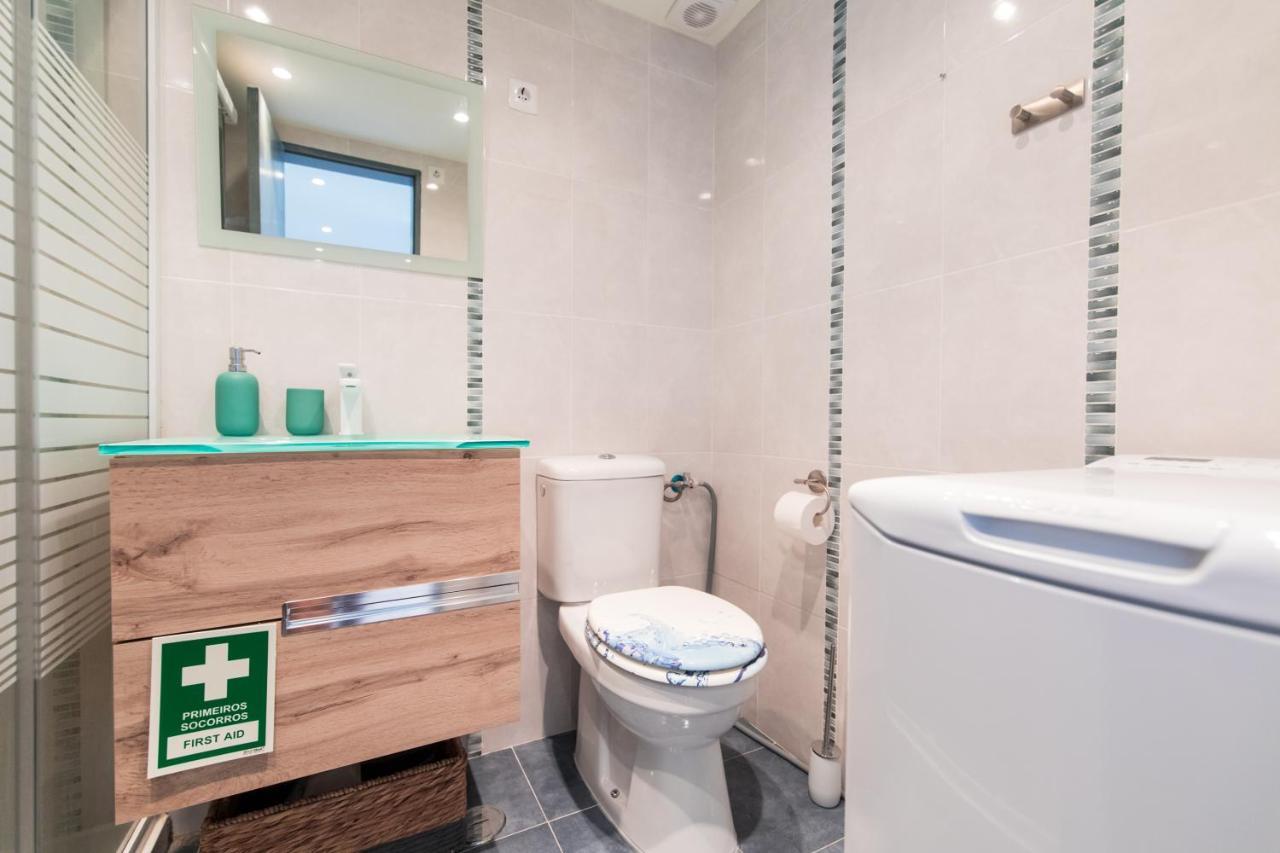 Apartment Turquoise Turtle - With Seaview And A/c Sesimbra