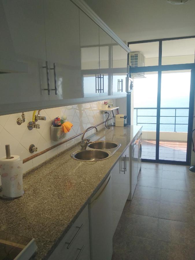 Edificio Panoramico - Falesia De Sesimbra