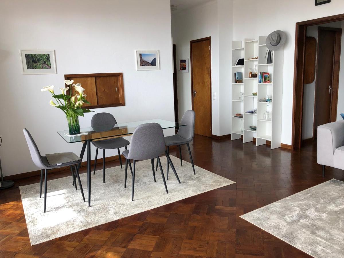 Vakantiehuis Casa Palmeira - Mit Meerblick Caniço