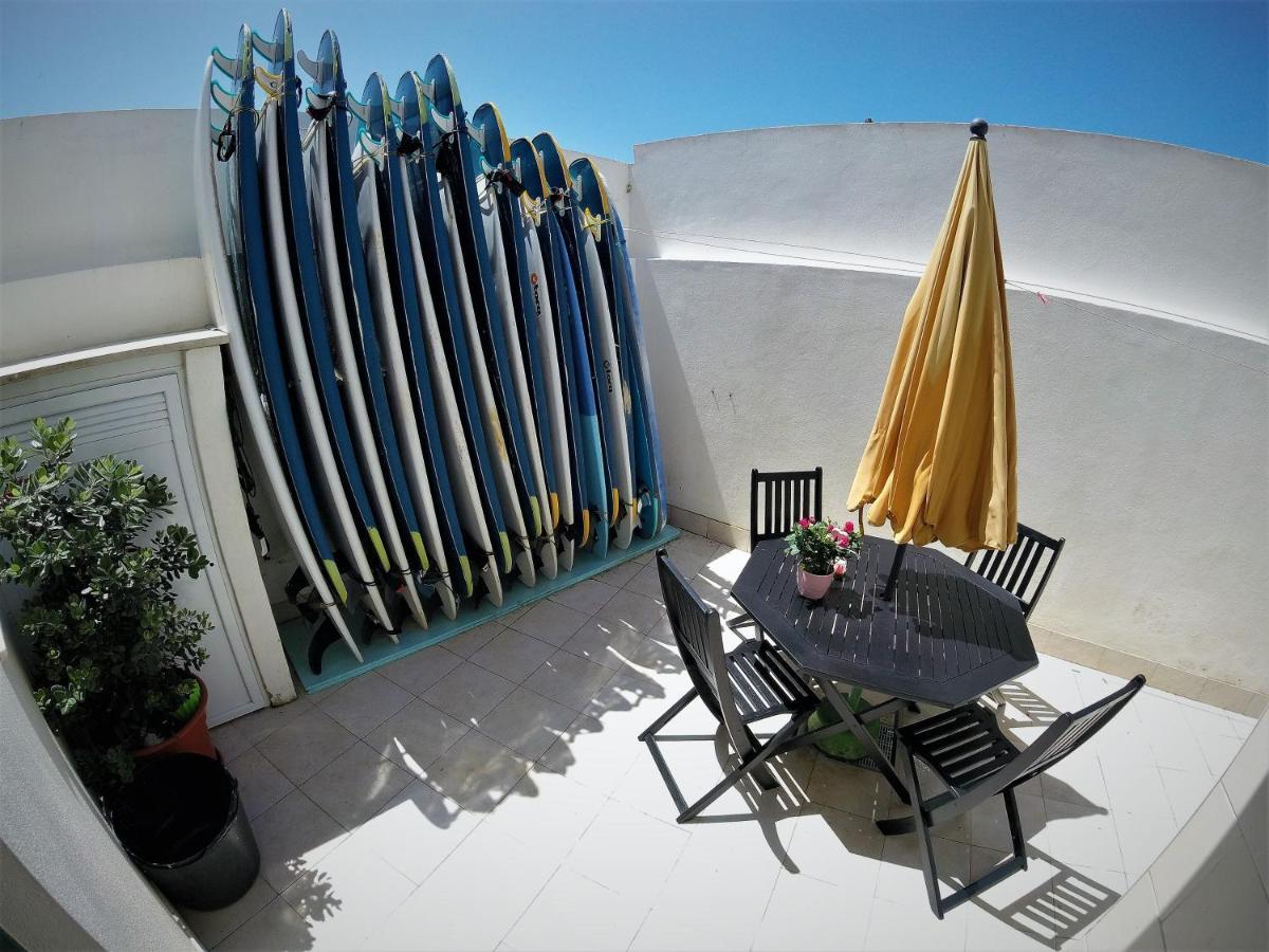 Surf 1 2* Peniche