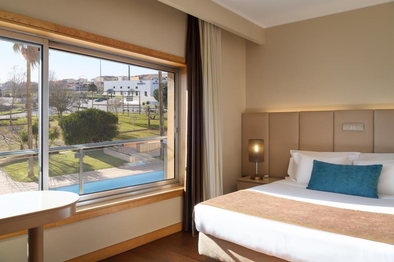 Hotel Tryp By Wyndham Porto Expo 4*