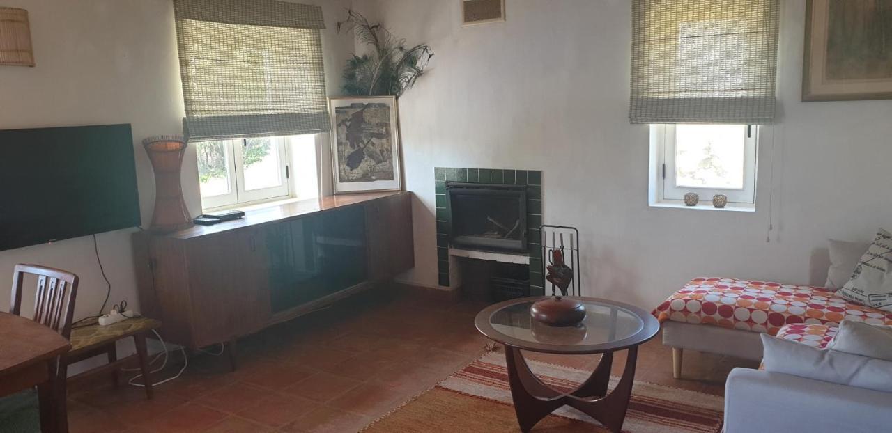 Montes De Baixo Country house