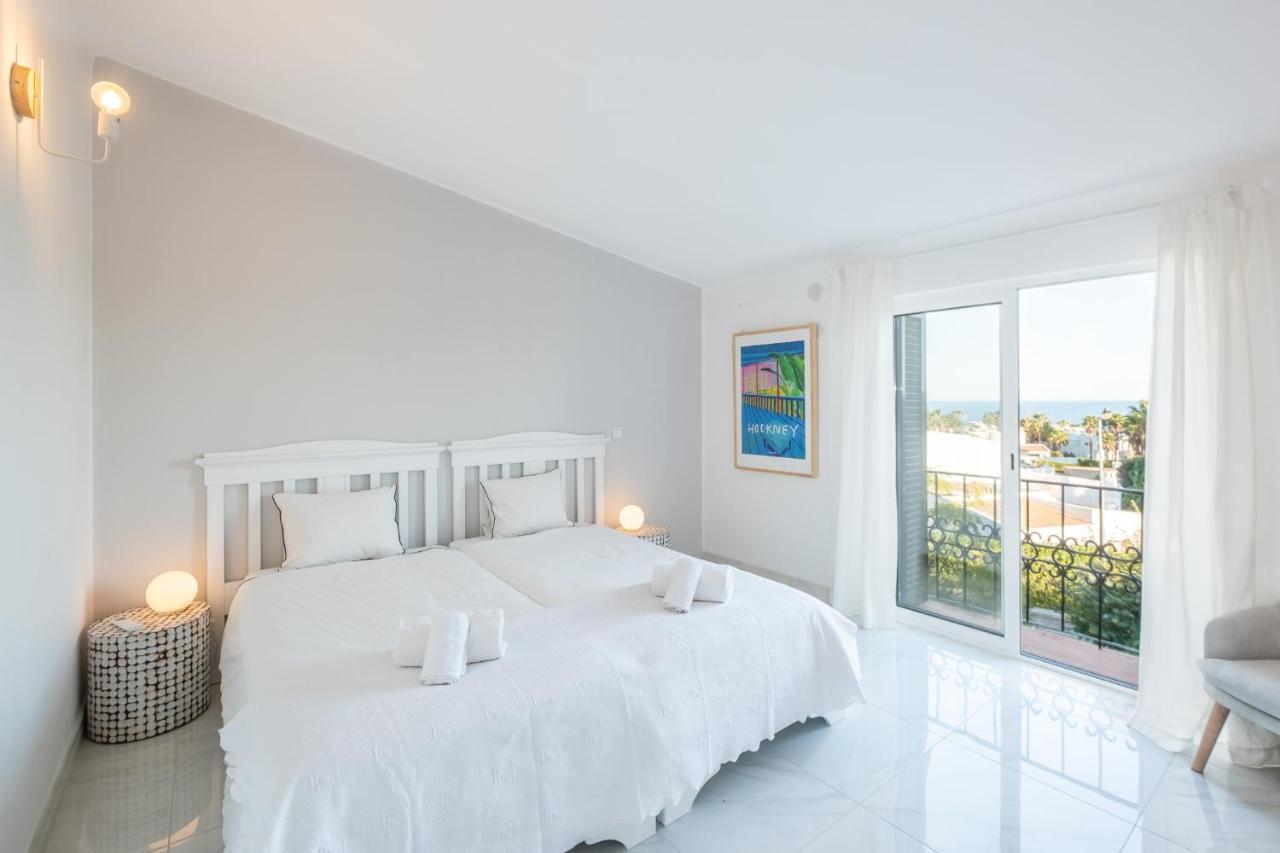 Apartamento - Sleep 5 - Pool - Free Wi-fi - Air Con *