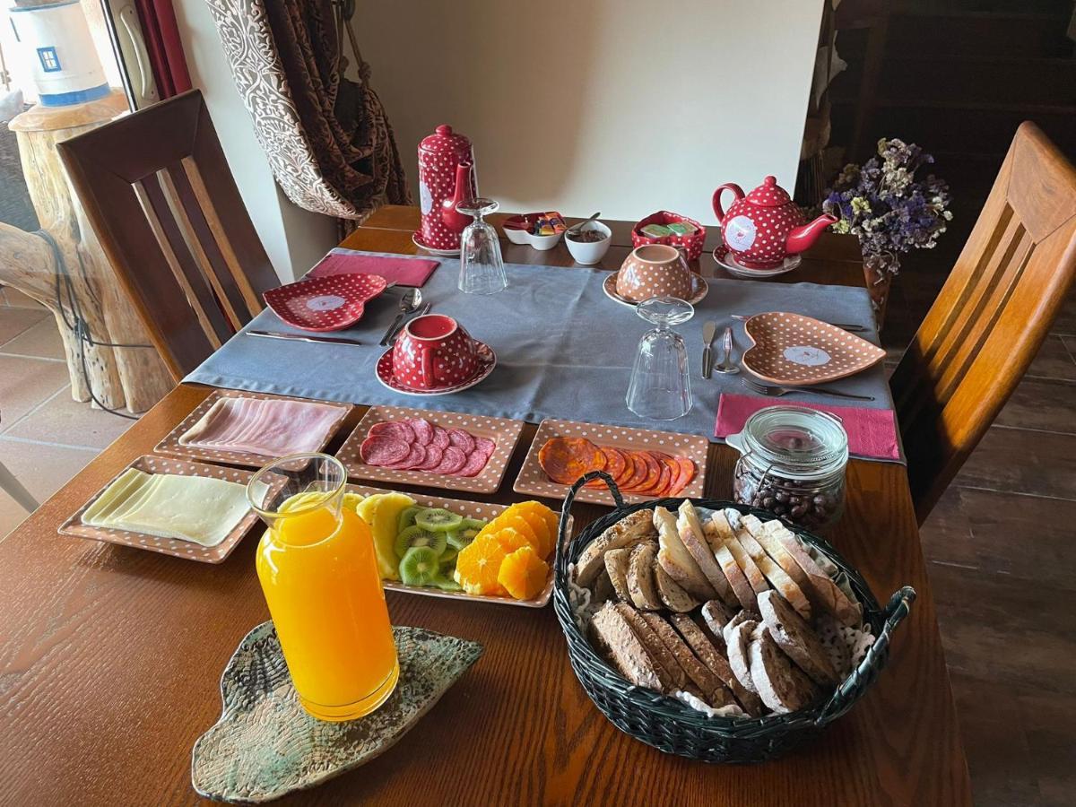 Bed & Breakfast Artvilla Cadaval