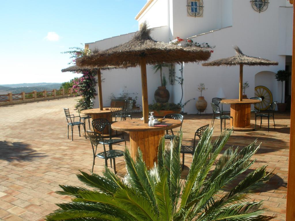 Monte Da Bravura Country house *