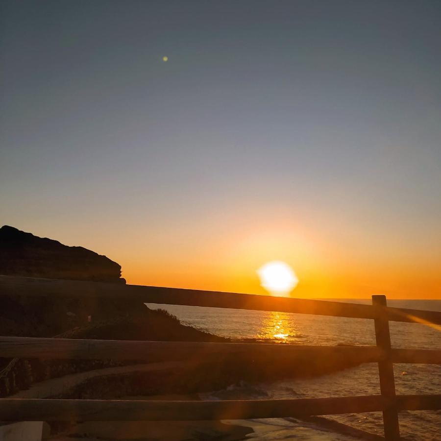 Azinhanca Do Mar Lourinha (Lisbon)