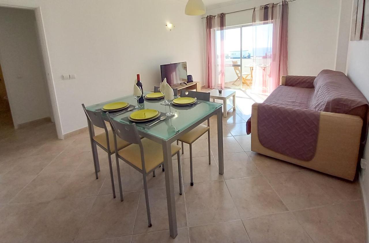 T1 Pontemira 6 50m Vista Mar Apartment