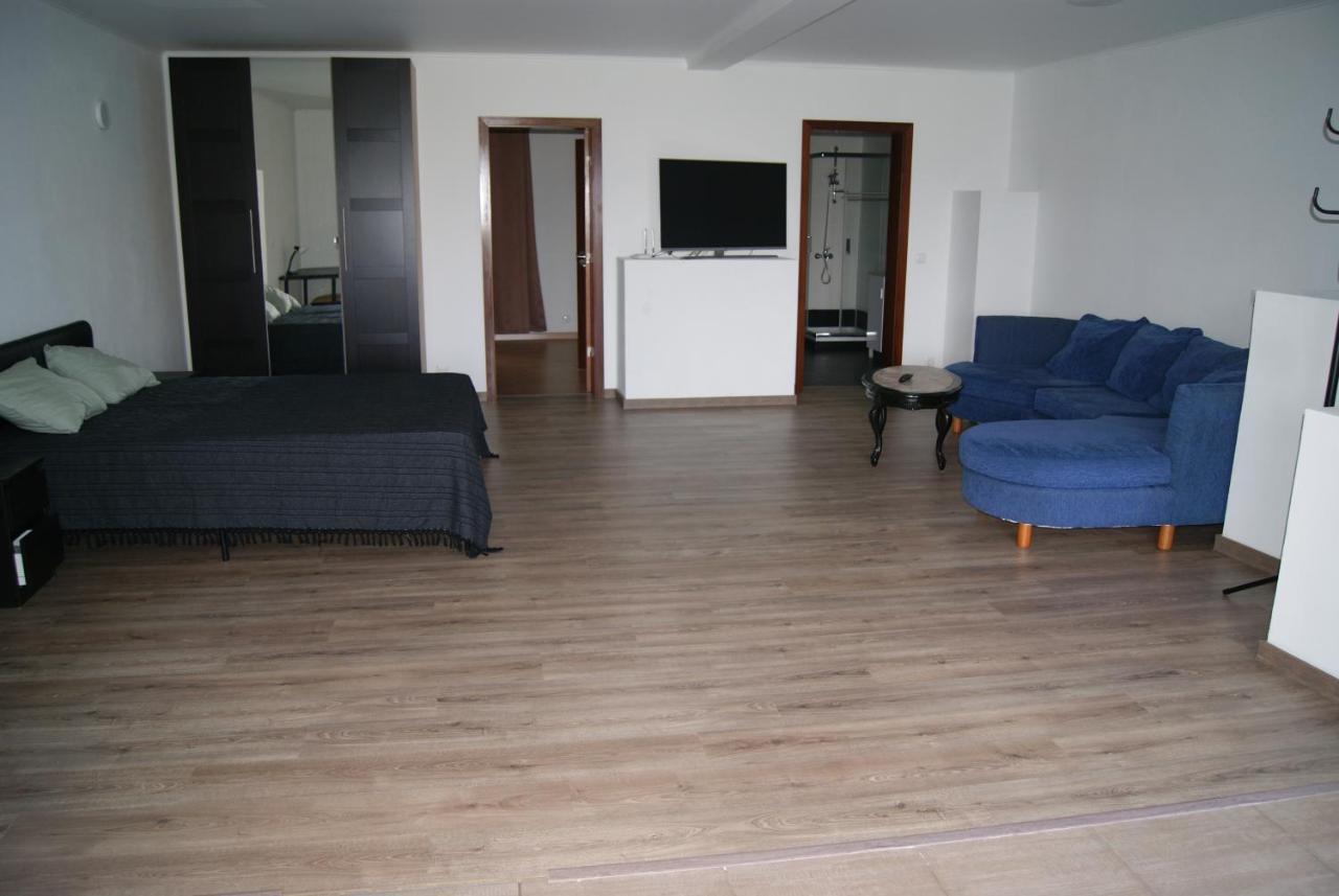Do Almoxarife Apartment *