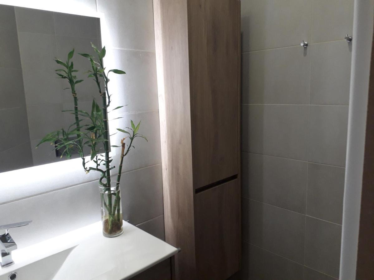 Casa Da Rocha Com Piscina Aquecida * Armacao de Pera