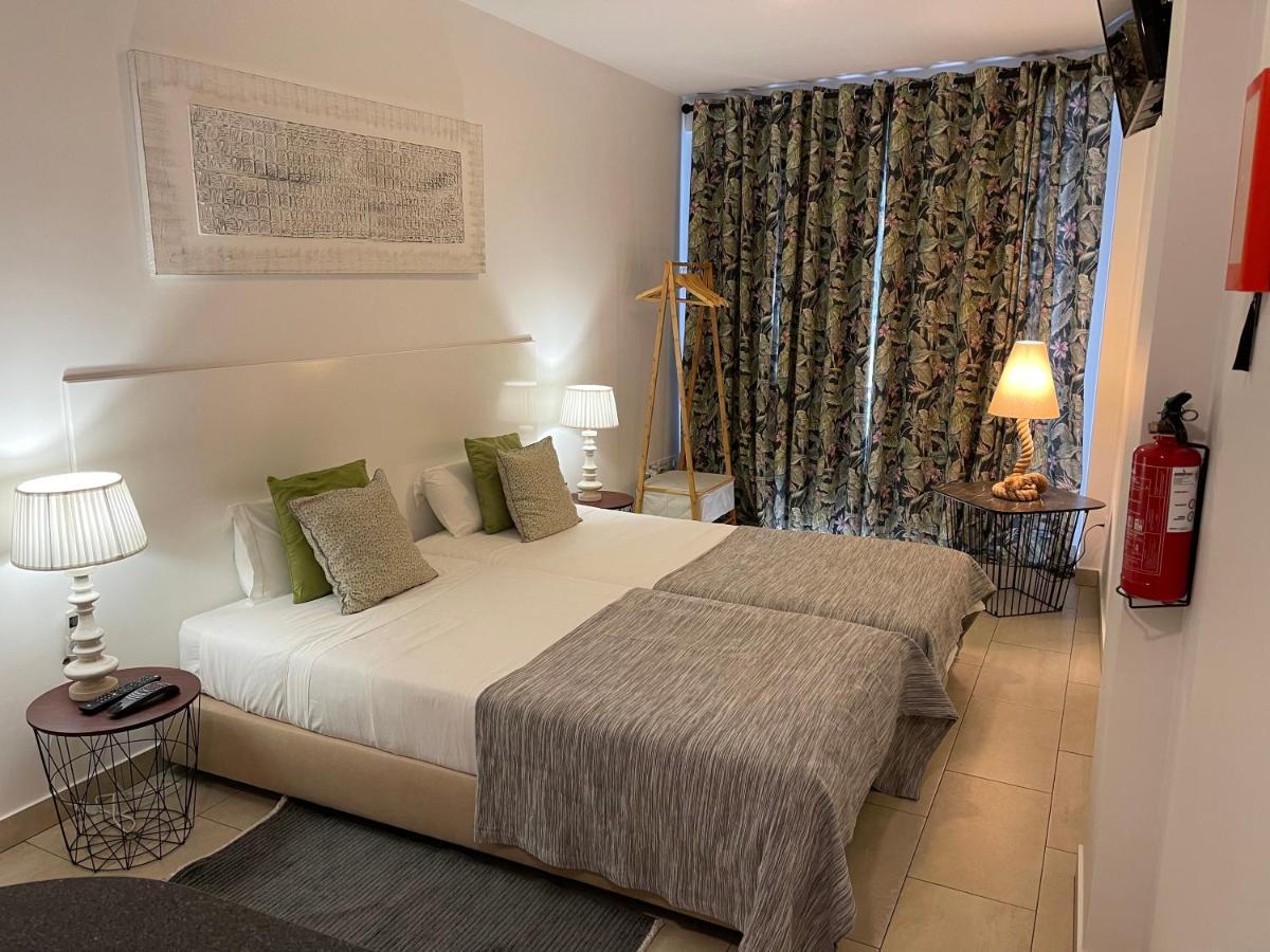 Aparthotel Esmeralda Holidays Funchal (Madeira)