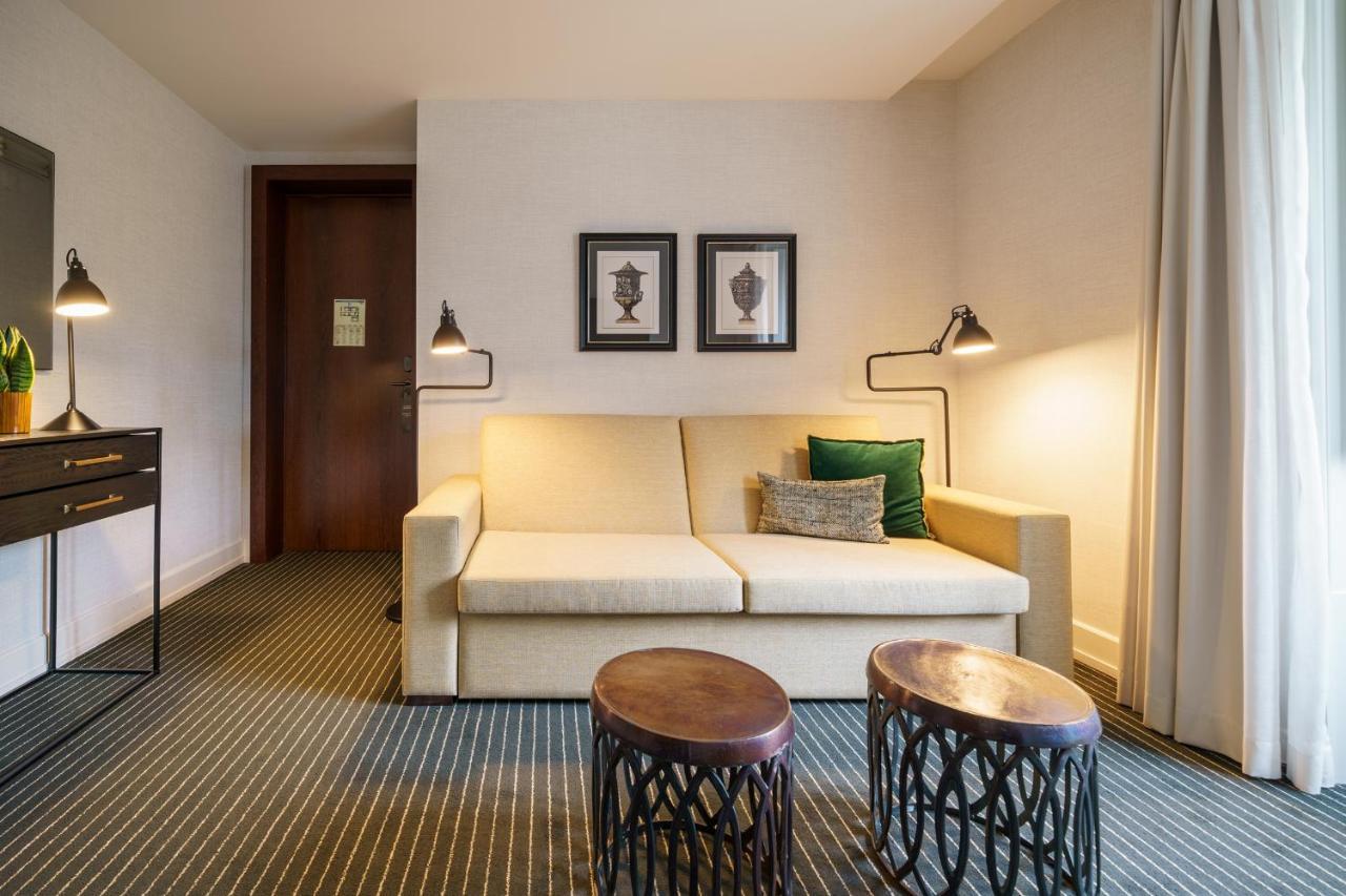 - Hotel, Termas & 4*