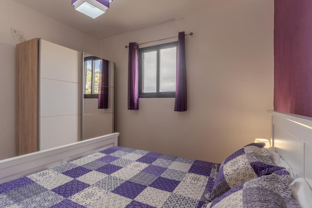 Rosa With Private Pool By Hr Madeira Ribeira Brava