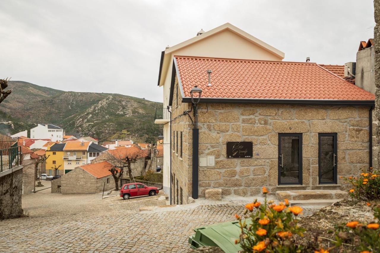 Casas Puro Granito * Sabugueiro (Guarda)