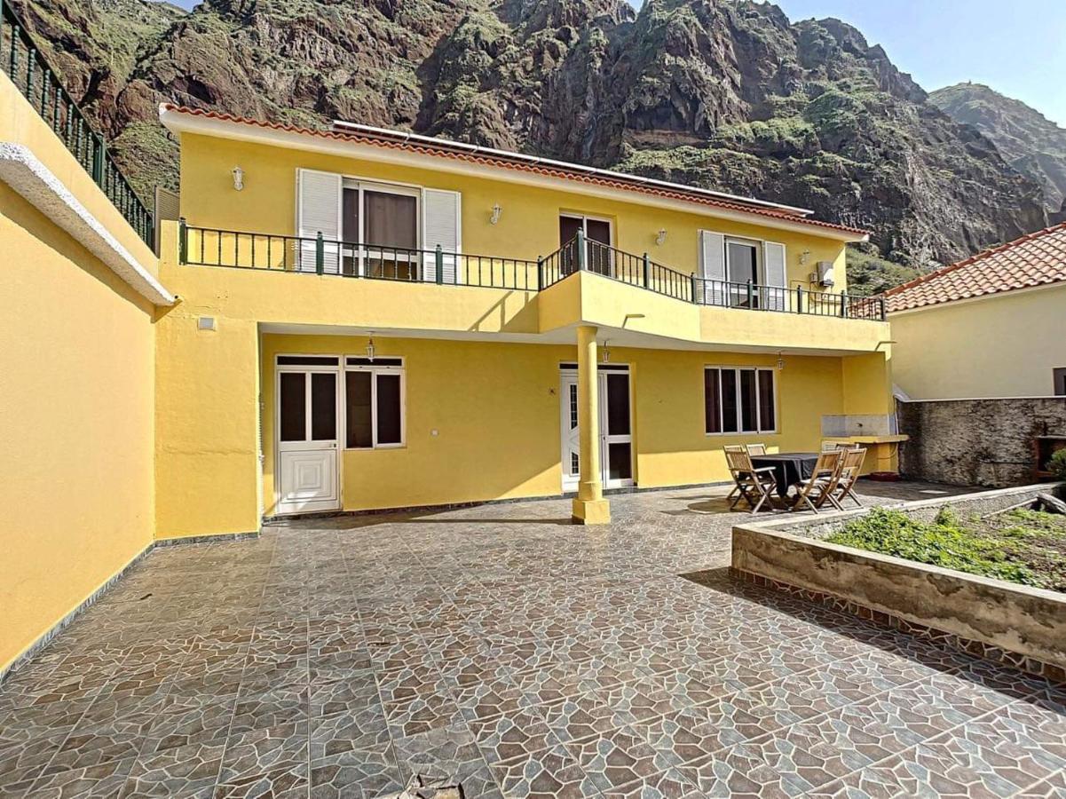 Feliz Paul do Mar (Madeira)