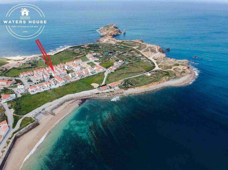Waters House * Peniche