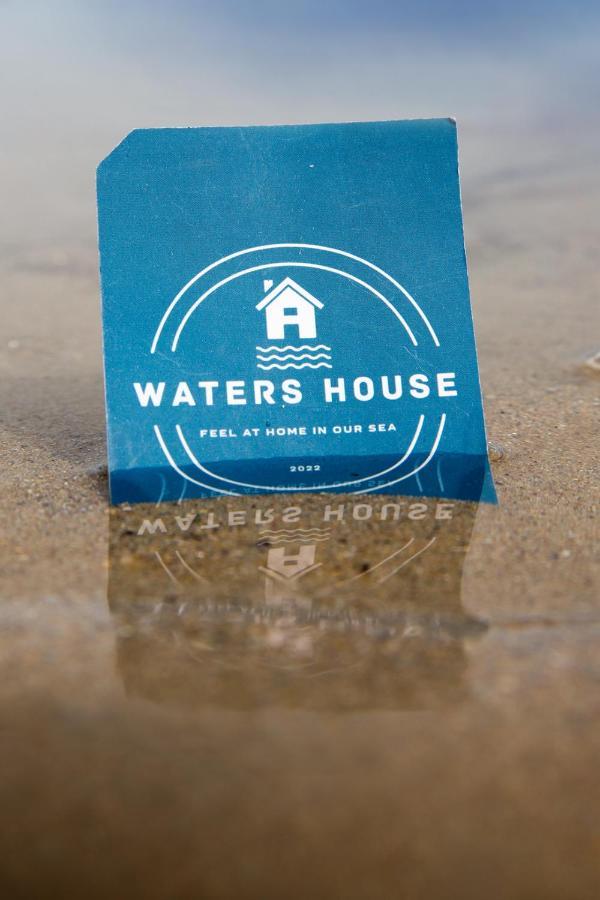Waters House - Feel At Ir Our Sea Holiday home